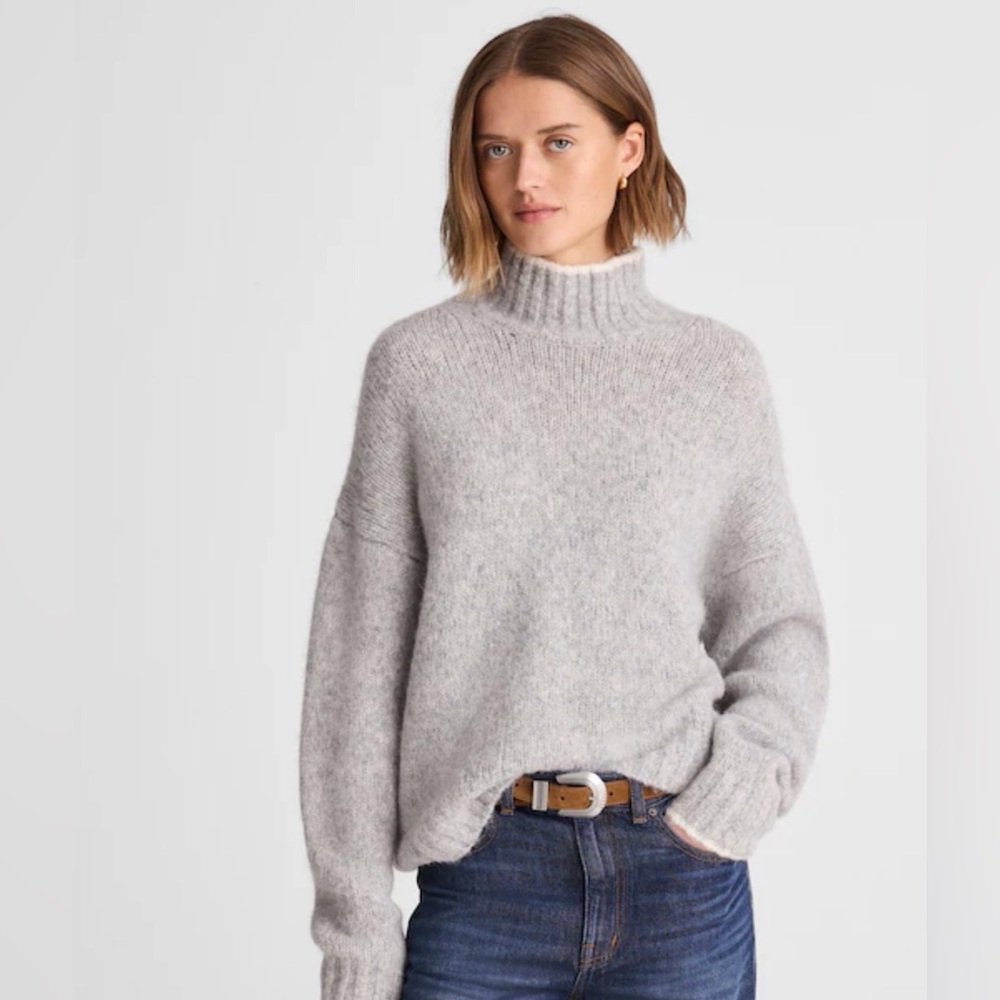 J CREW SIZE M Chunky-Knit Alpaca-Blend Turtleneck NT592